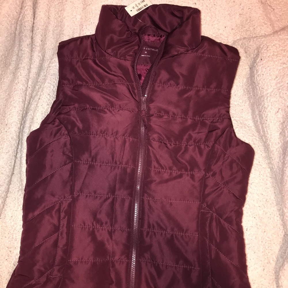 Aeropostale Vest 😍